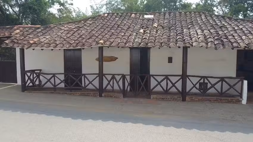 Ra&iacute;ces Casa de Hu&eacute;spedes