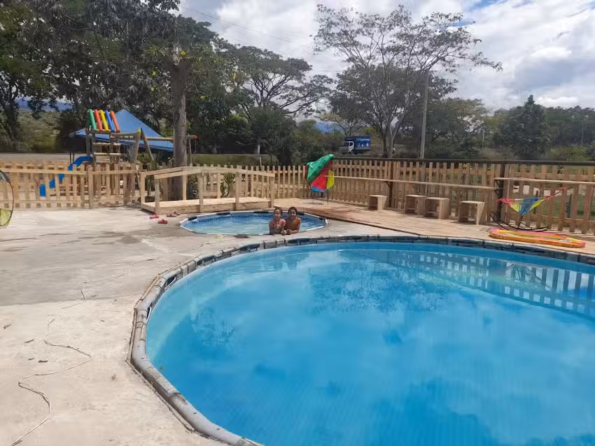 Restaurante y hospedaje La Firma