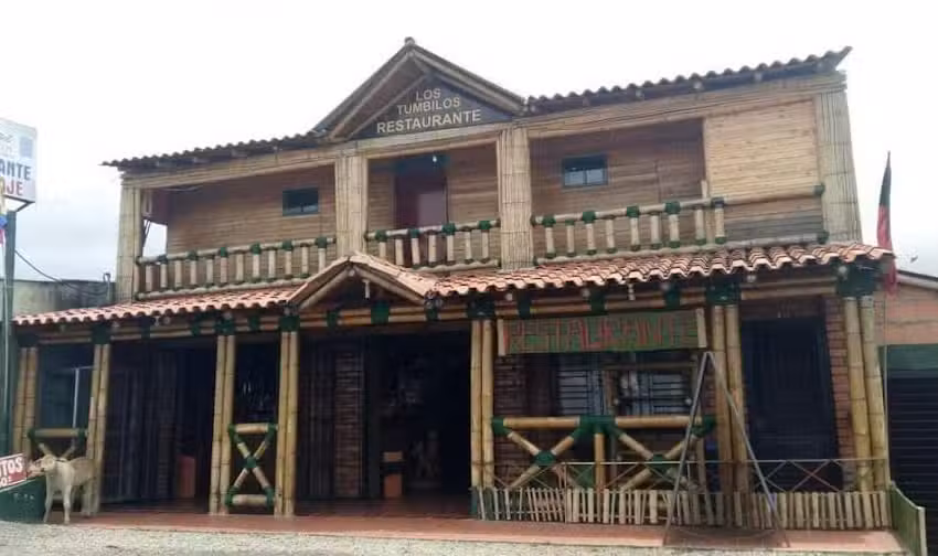 Restaurante y Hospedaje Los Tumbilos