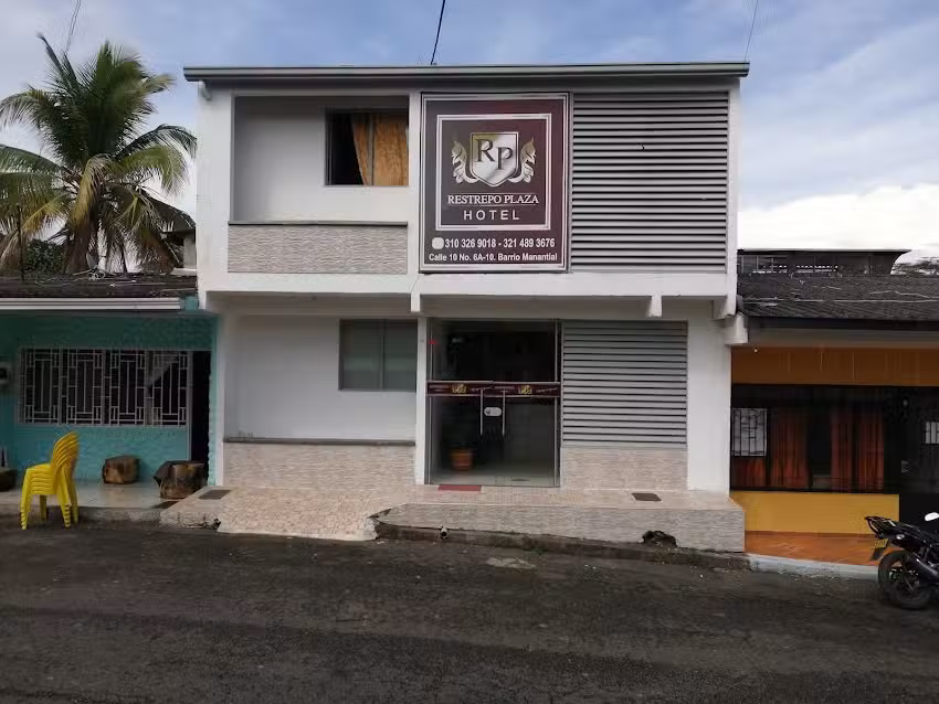 Restrepo Plaza Hotel