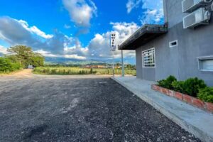 SAGRADO HOTEL (sobre autopista #45)