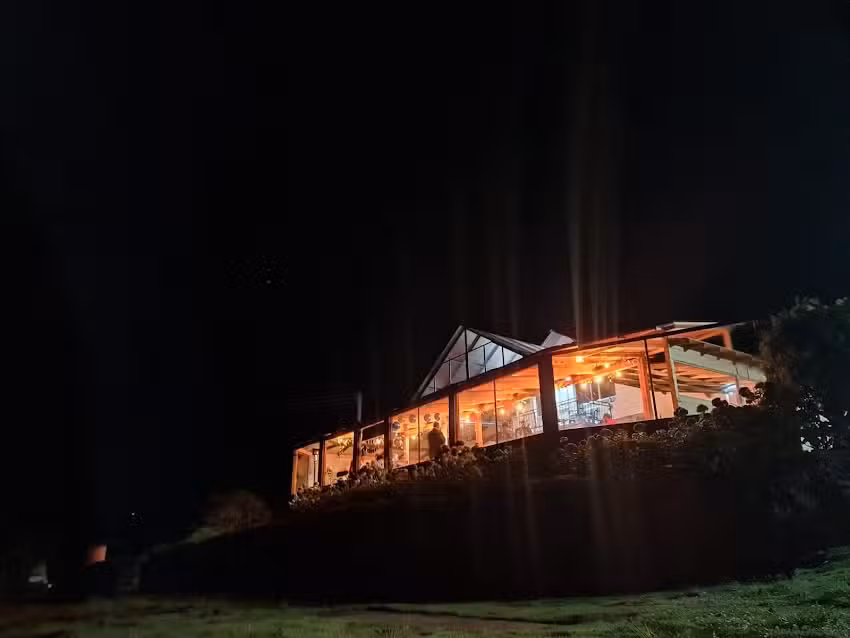 Sal&oacute;n de eventos y caba&ntilde;a El Oasis