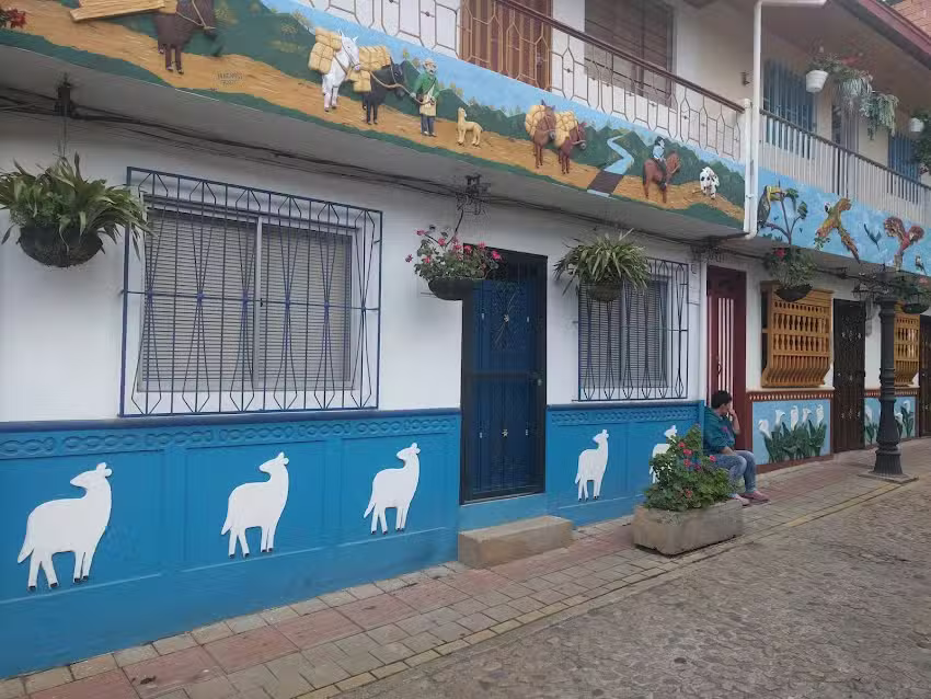 San Lucas Hostel