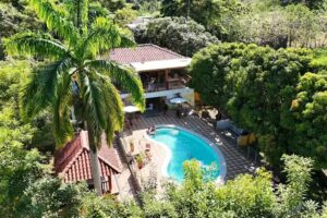 Senderos del Mar-Tayrona Via