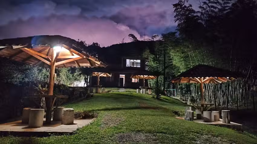 Septimo Cielo Vacation Home Guatape