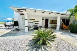 Servicio de Restaurante y Alojamiento Kaigee