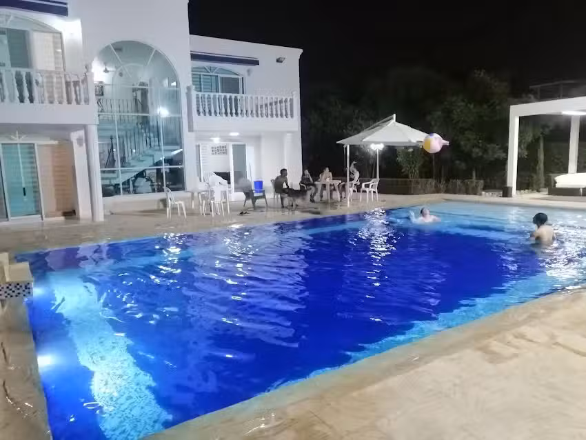 Solsticio de Verano, Casa Vacacional, Lotes C5 y C6