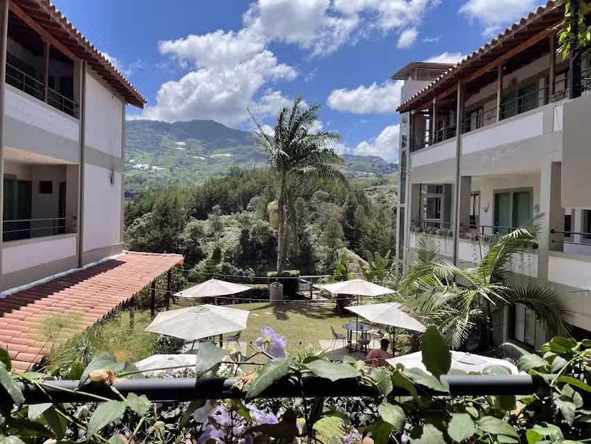 Soy Local Guatap&eacute;