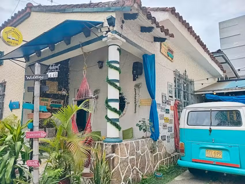 The Pelican Larry Hostel