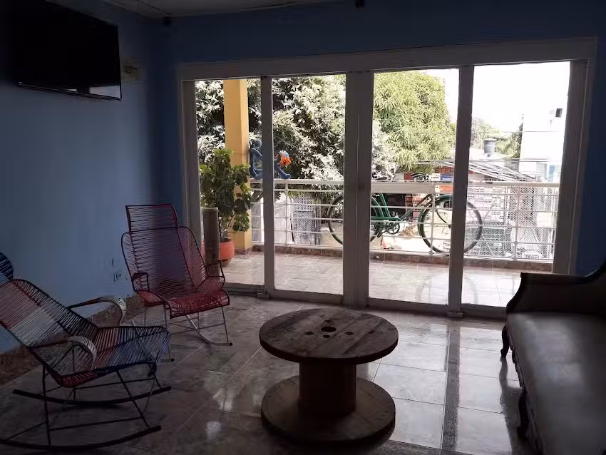 Tiffany&rsquo;s Hostel