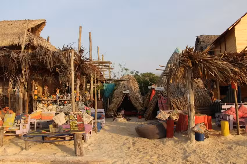 Tipiland Hostel