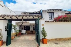 Travellers Home Mini Hostel