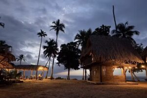 UNU BEACH HOTEL PALOMINO