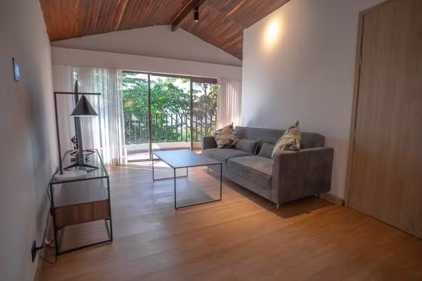 Up host &ndash; Poblado Tesoro Oculto