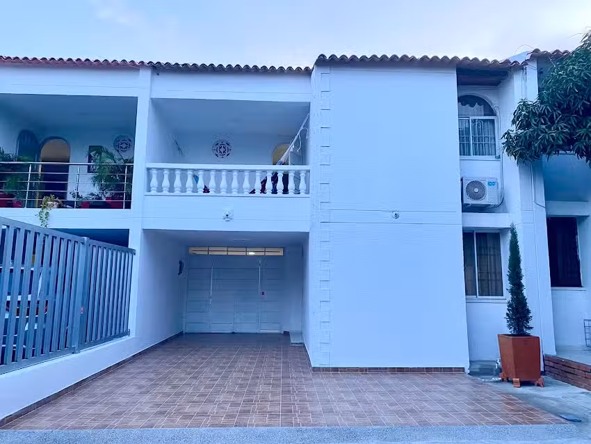 Villa Elvia -Casa Completa en Alquiler-