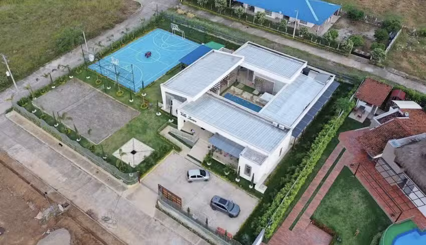 Villa Lucero