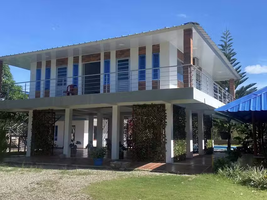 Villa Sharick