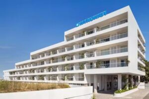 Wyndham Santa Marta Aluna Beach Resort