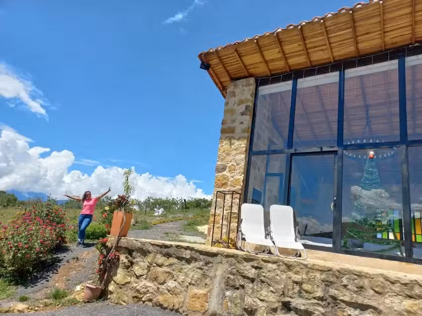 Zona C Caba&ntilde;as hotel campestre en El Socorro cerca a Barichara San Gil Curit&iacute; Pescaderito las Gachas PANACHI con jacuzzi